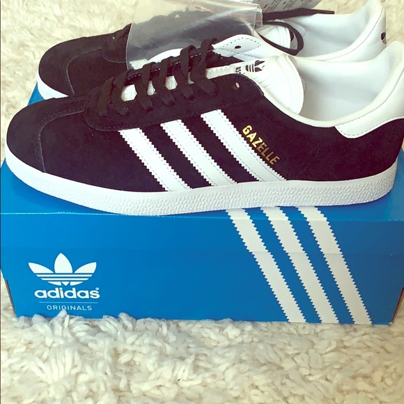 adidas Shoes - Women’s Adidas Gazelle Sneakers